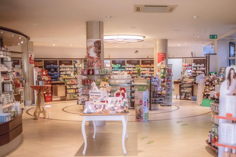 Loens Apotheke Innenansicht
